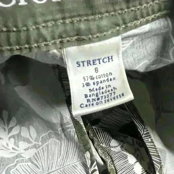 Croft & Barrow Floral Skorts - Picture 7 of 8